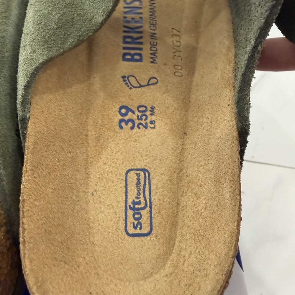 Birkenstock Arizona Army Green Suede Women’s Size 39, 38 Available - Picture 3 of 11